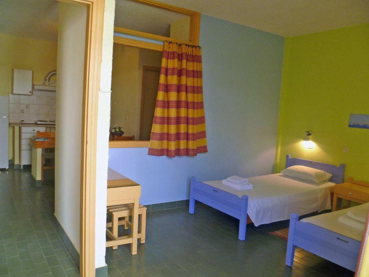 Mamouzelos Hotel Apartments Kardamena  Exteriör bild